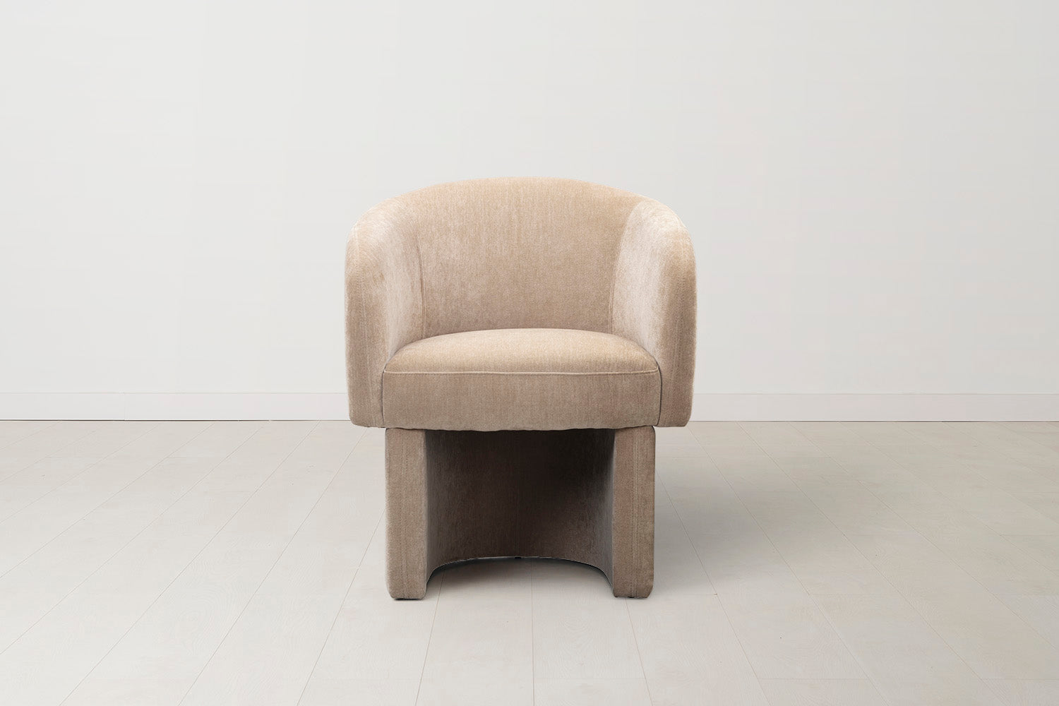 Chaise de salle à manger 03